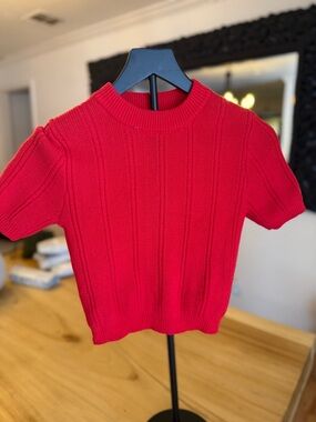 Zara Vibrant Red Ribbed Short-Sleeve Sweater
